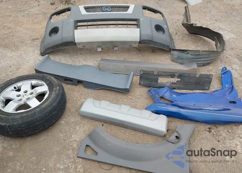 2004 Honda Element Ex z USA, uszkodzony, nr VIN 5J6YH28544L024128